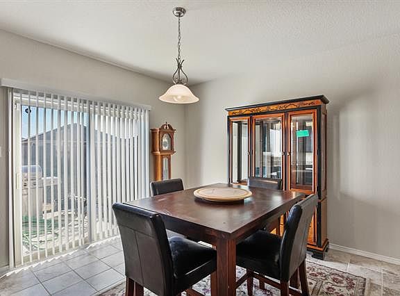 3rd image of 3103 Cassinia Pkwy