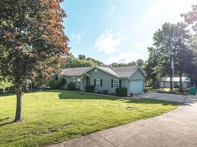 240 N Bernhardt Ave, Gerald, MO, 63037