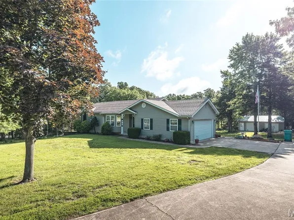240 N Bernhardt Ave, Gerald, MO 63037