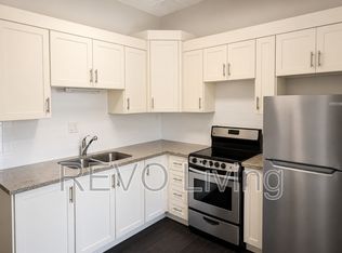 477 King St E #463, Hamilton, ON L8N 1C7