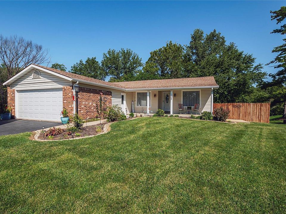 1st image of 12203 Oakwilde Ct