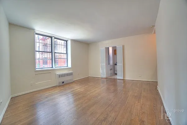 Rented by Hecht Group | media 24