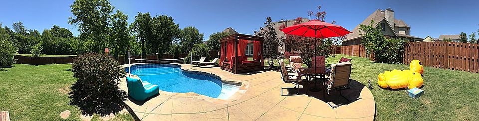1st image of 703 S Brookside Ct