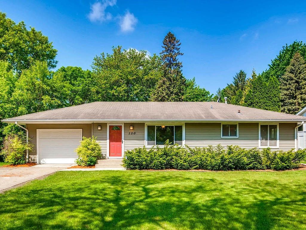 120 Oakwood Rd, Apple Valley, MN 55124 Zillow