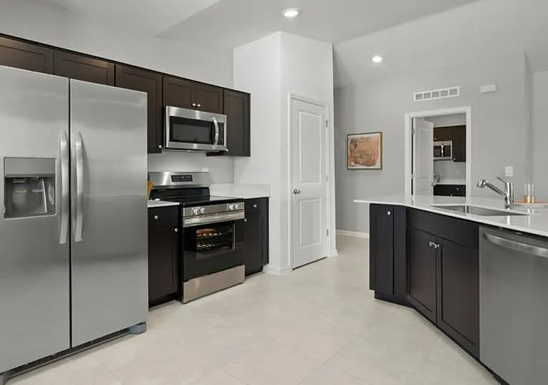5684 Wood Bridge Pl — Photo 3