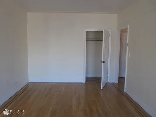 Rented by Kian Realty | media 7