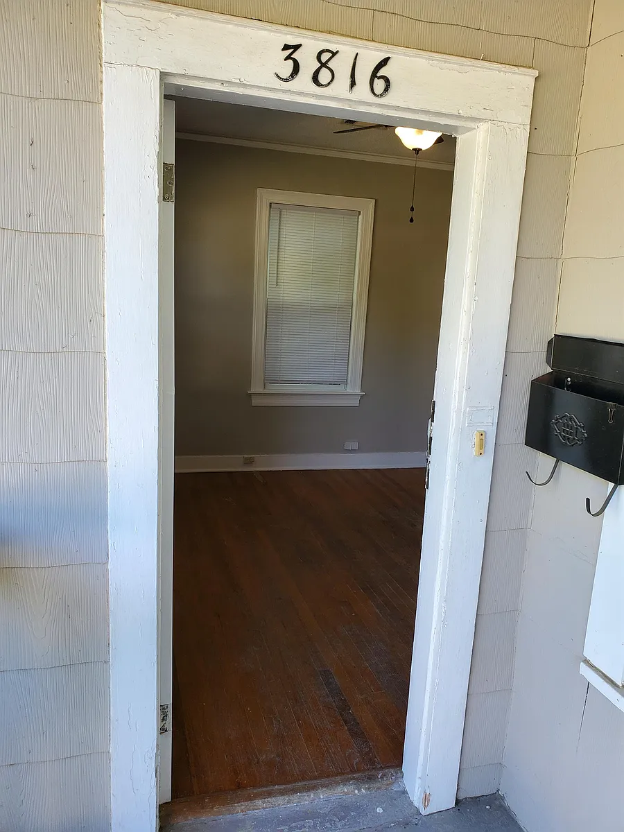 Building Photo - 3816 N State St #3816