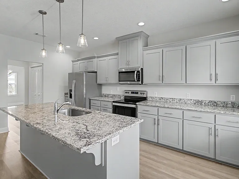 173 McClelland Loop NE — Photo 11