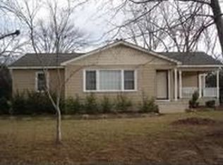 1216 Old Hartwell Rd, Elberton, GA 30635