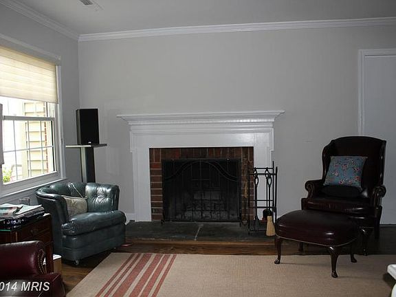 5th image of 1017 Moorefield Hill Pl SW