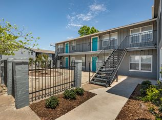 900 E Wayne St APT 207, Edmond, OK 73034