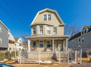 1039 Anna St, Elizabeth City, NJ 07201
