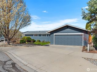 1320 Seneca St, Wenatchee, WA 98801