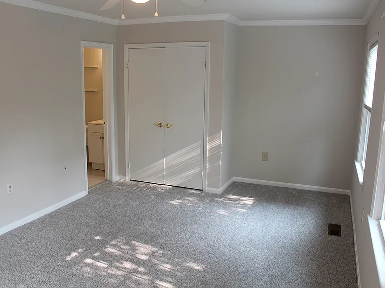 8224 Doctor Craik Ct — Photo 13