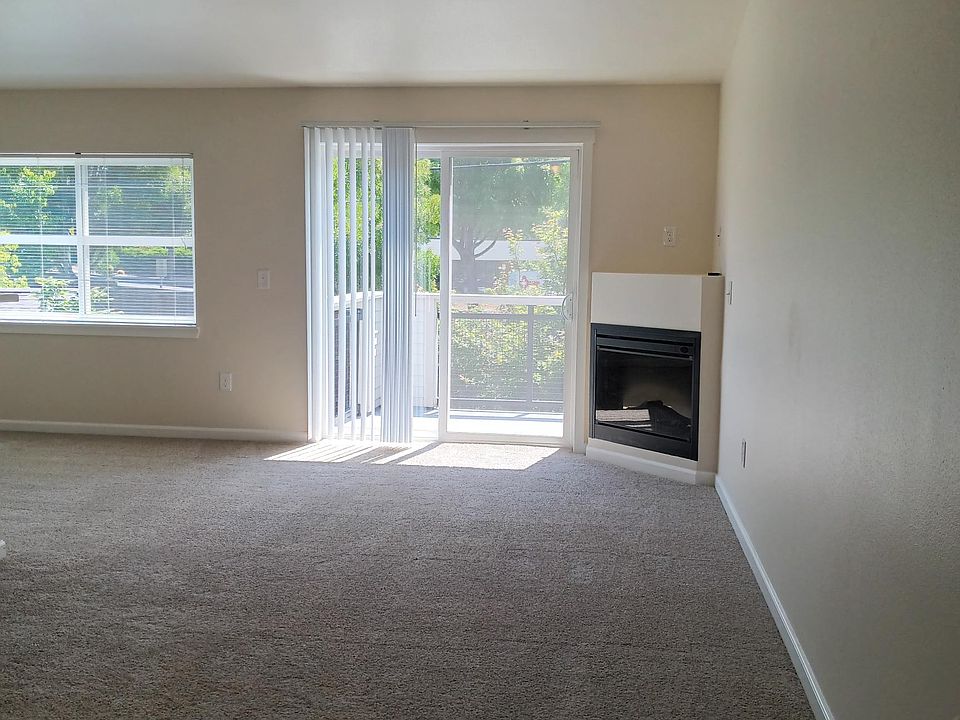 1st image of 5230 SW 175th Ave APT 4