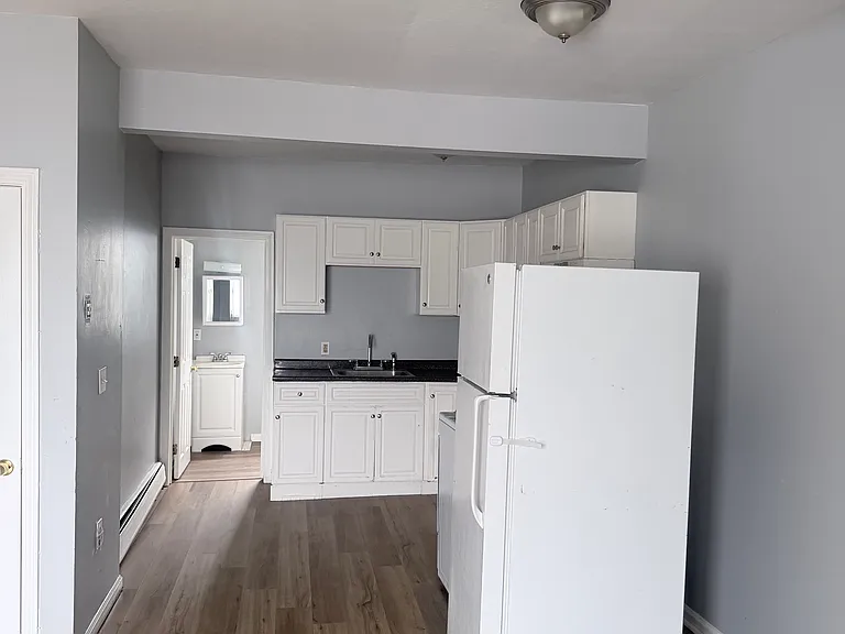 138 Fountain St #2 — Photo 12