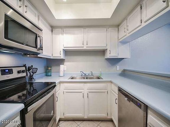5th image of 850 S River Dr Unit 1106