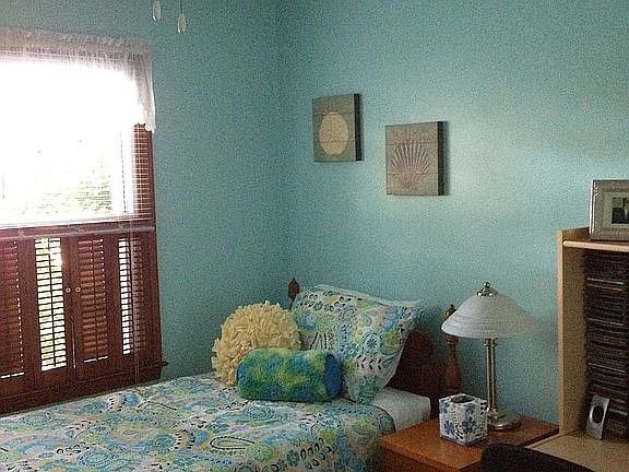 Kids bedroom