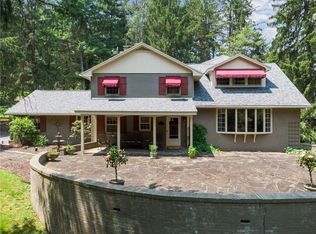 114 Sunrise Ln, Ligonier, PA 15658