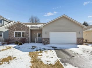 204 Goldfinch Ln, Clearwater, MN 55320