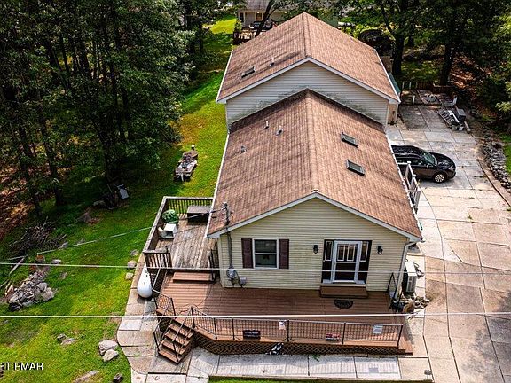 4th image of 110 Carol Rd