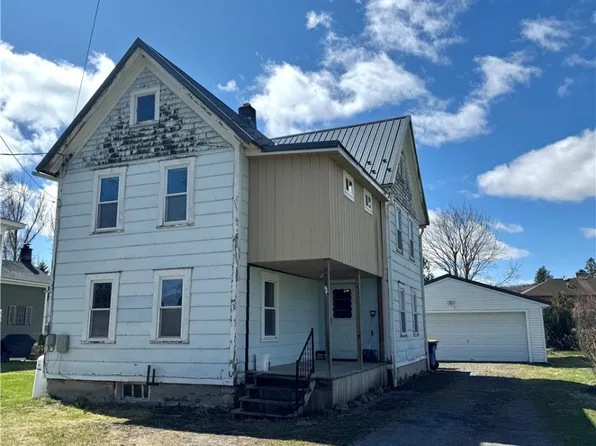 951 South St, Tully, NY 13159