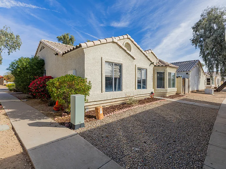 8520 W Palm Ln #1091 — Photo 3