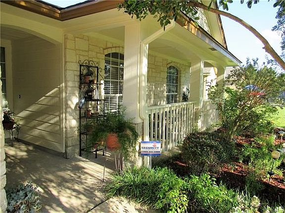 3rd image of 1520 Brandi Cir