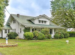 1014 Bailey St, Mars Hill, NC 28754