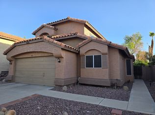 913 W Sun Coast Dr, Gilbert, AZ 85233