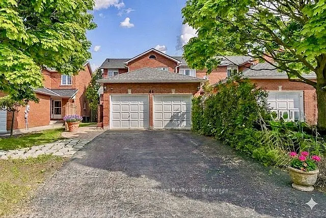 44 Corbett St photo 1