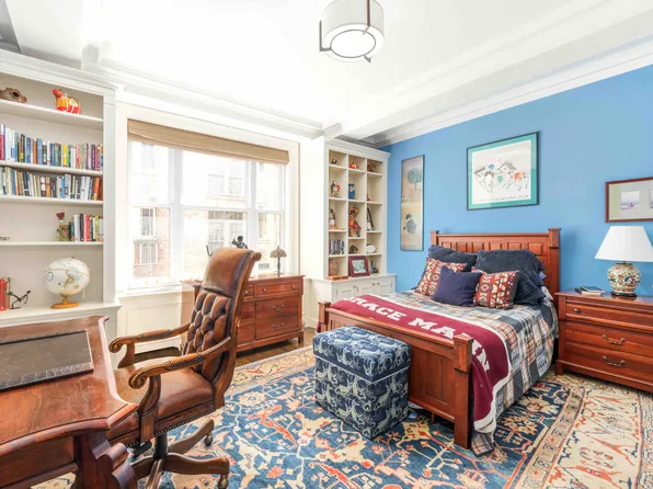 875 Park Avenue image 15 of 22