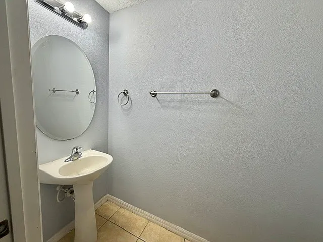 319 Prickle Pear Ct #61 — Photo 8