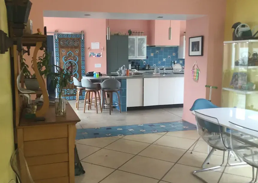 4 bed, 3200 sqft, $3,700 — Photo 3