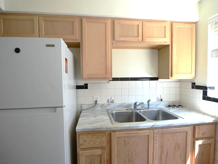 5008 Newfield Ave #3 — Photo 4