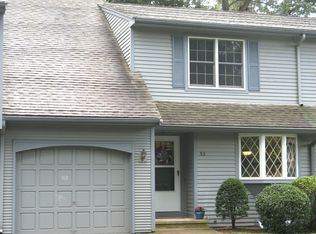 53 The Mdws, Enfield, CT 06082