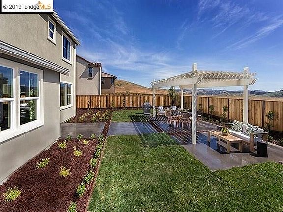 4th image of 8907 Brookside Dr