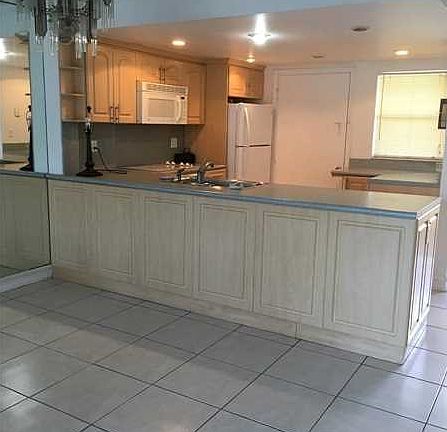 4th image of 3600 NE 170th St APT 210