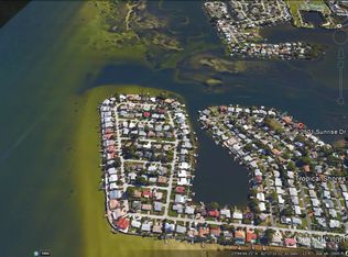 2540 S Shore Dr SE #HOUSE, Saint Petersburg, FL 33705