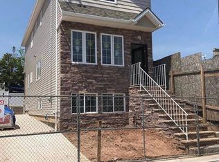 43 Saint Marys Ave, Staten Island, NY 10305