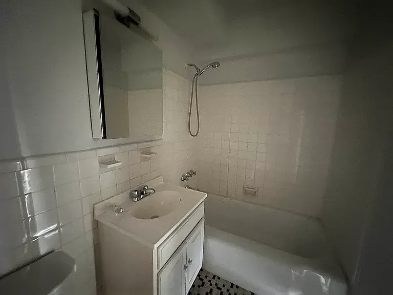 109-10 Queens Blvd #8Z — Photo 9