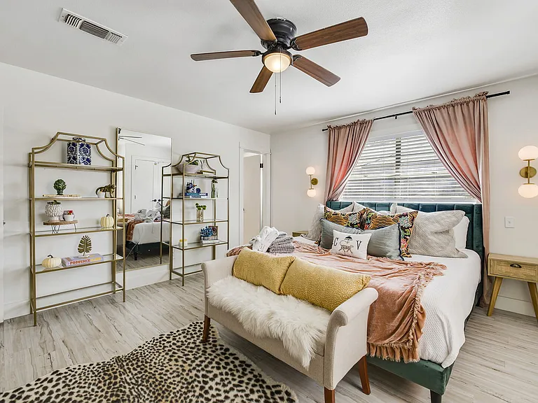 Pecan Creek Dr — Photo 18