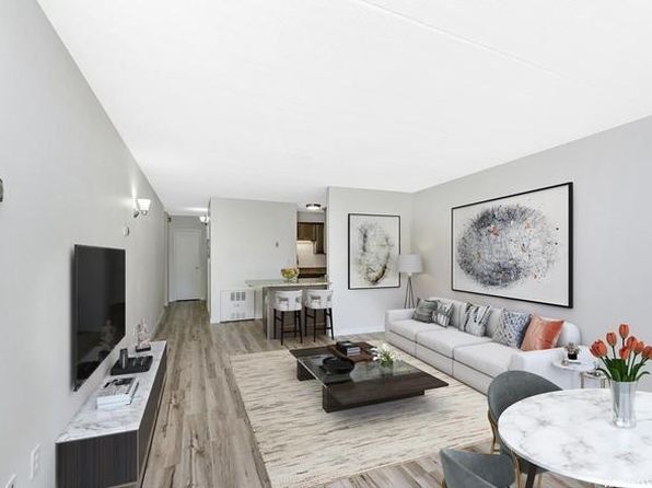 200 Swanton St APT 303