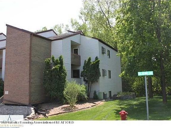 4th image of 1571 W Pond Dr #34