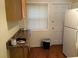 736 Cherry Ave, Lake Forest, IL 60045