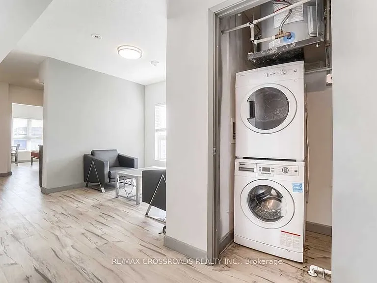 258B Sunview St #2117 — Photo 11