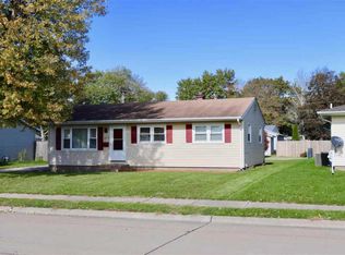 2148 W 35th St, Davenport, IA 52806