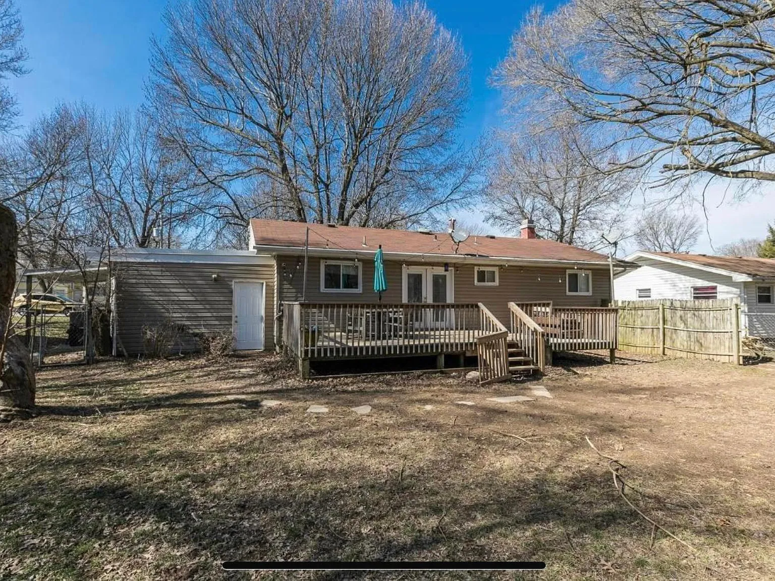 3 bed, 1965 sqft, $1,500 — Photo 2