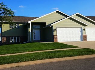 802 20th St NE, Kasson, MN 55944