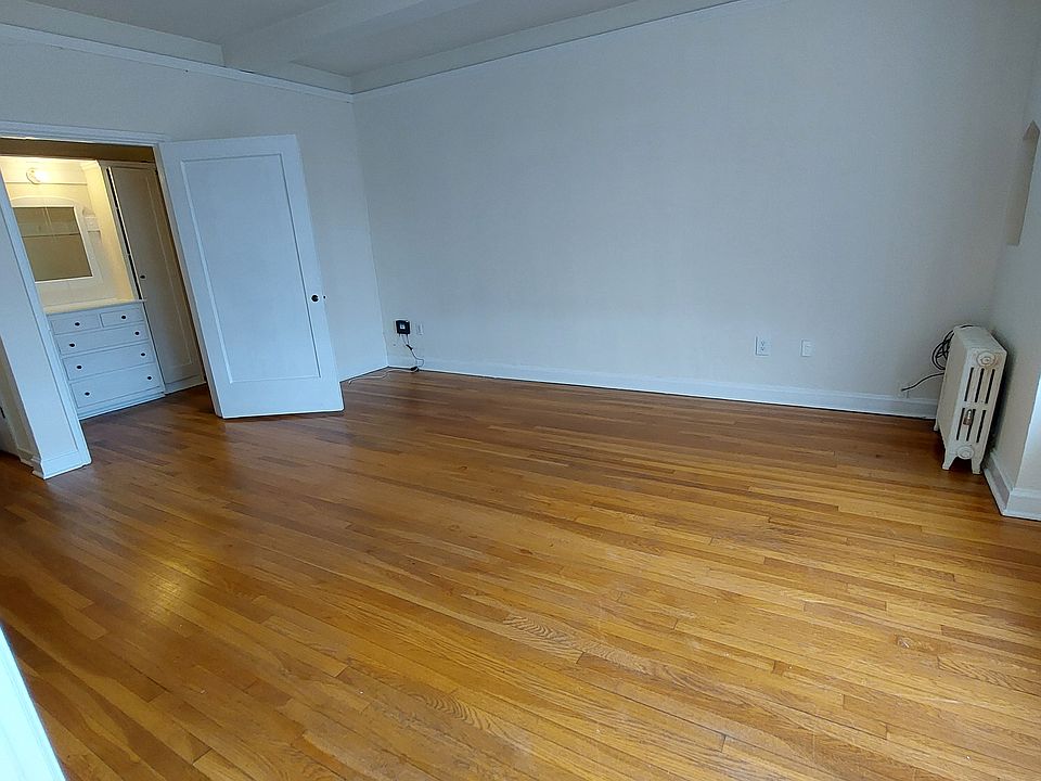 2nd image of 400 Perkins St #503